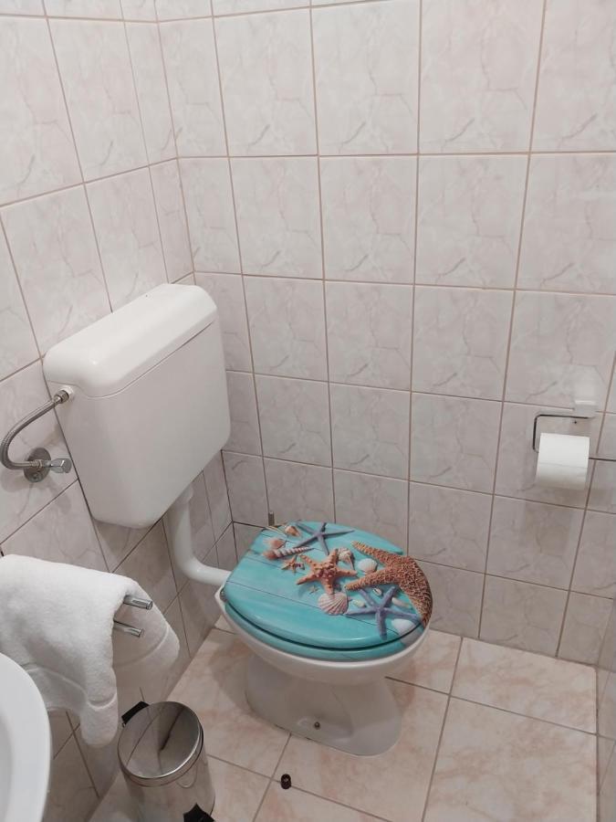 Sobe Kraft 1 Apartment Živogošće Екстериор снимка